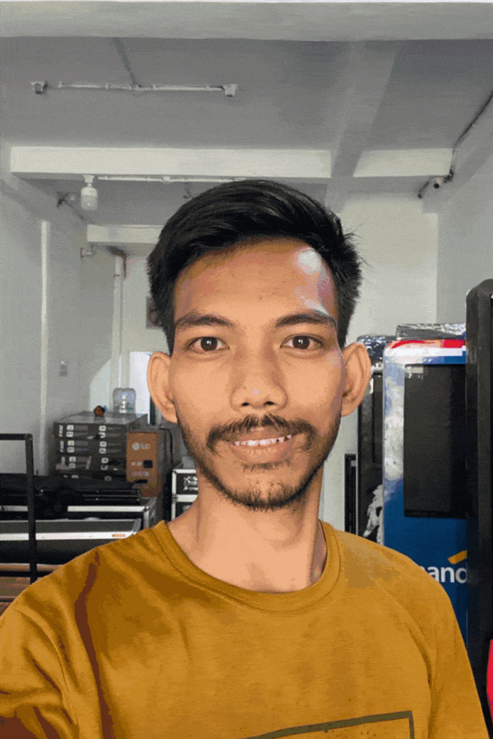 Supir migunesia jadi pemain golf